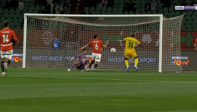 ياسر ابراهيم ينقذ هدف محقق لـ زيمبابوي بكأس أمم أفريقيا