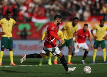ستاندرد تسلط الضوء على تصرف محمد صلاح في مباراة مصر وجنوب إفريقيا