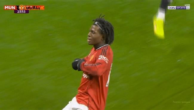 هدف مانشستر يونايتد الاول في مرمي نيوكاسل بالدوري الانلجيزي