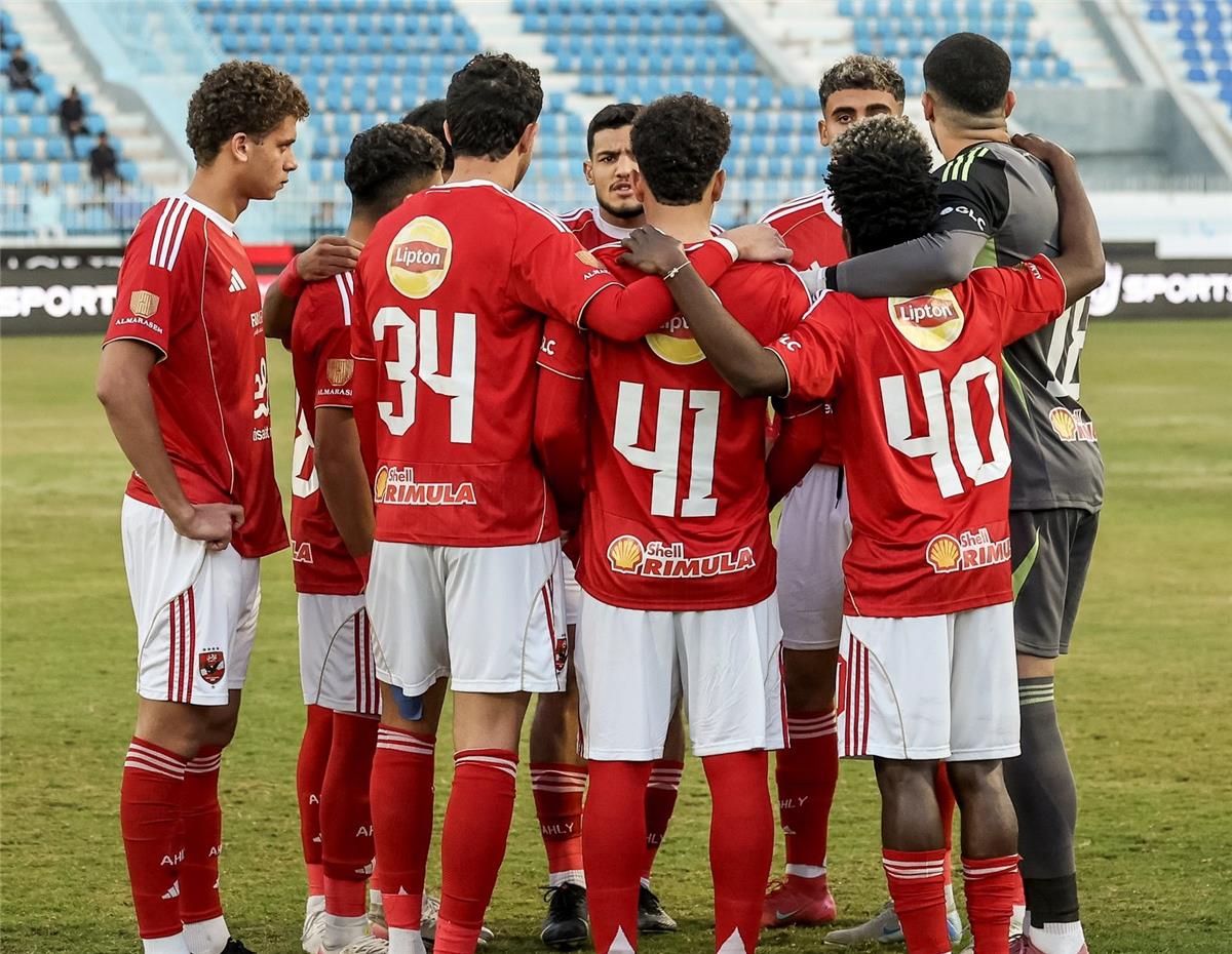 بدلاء الأهلي أمام المصرية للاتصالات اليوم في كأس مصر.. حمزة عبد الكريم يُجاور الشحات 