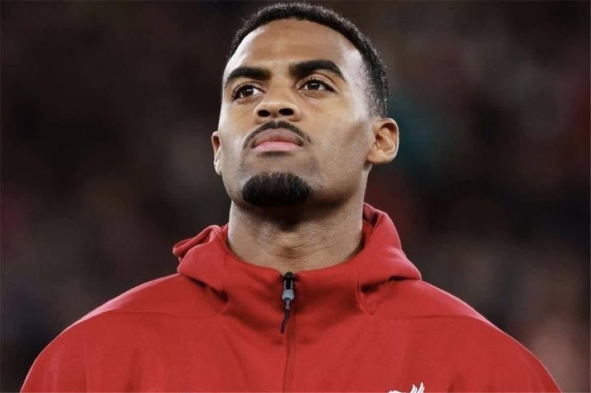 فيديو | جرافنبيرخ يسجل هدف ليفربول الأول أمام ولفرهامبتون.. ويحتفل بطريقة جوتا