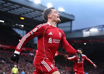 فيديو بعد معاناة فيرتز يسجل هدف ليفربول الثاني أمام ولفرهامبتون