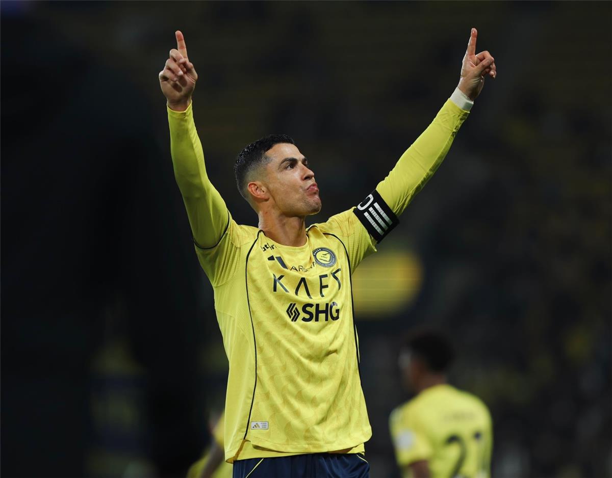 ترتيب هدافي الدوري السعودي بعد ثنائية رونالدو أمام الأخدود 