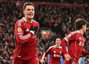 فيديو ليفربول يقتحم المربع الذهبي مؤقت ا بفوز صعب على ولفرهامبتون في الدوري الإنجليزي