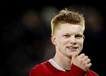 مع اهتمام ريال مدريد سميث يتحدث عن مستقبله وسعر رحيله عن ألكمار