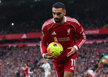 ألارديس ينتقد كاراجر بسبب محمد صلاح مثير للشفقة ويريد البقاء في دائرة الضوء