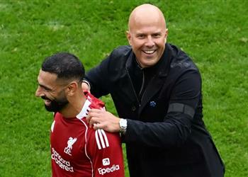 سلوت عن قراره المثير للجدل من الجيد امتلاك لاعب بديل مثل محمد صلاح