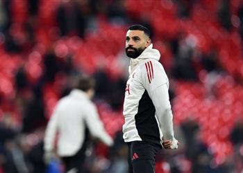 الأعلى أجر ا محاولات تأمين مستقبل خليفة محمد صلاح لمنع رحيله إلى ليفربول