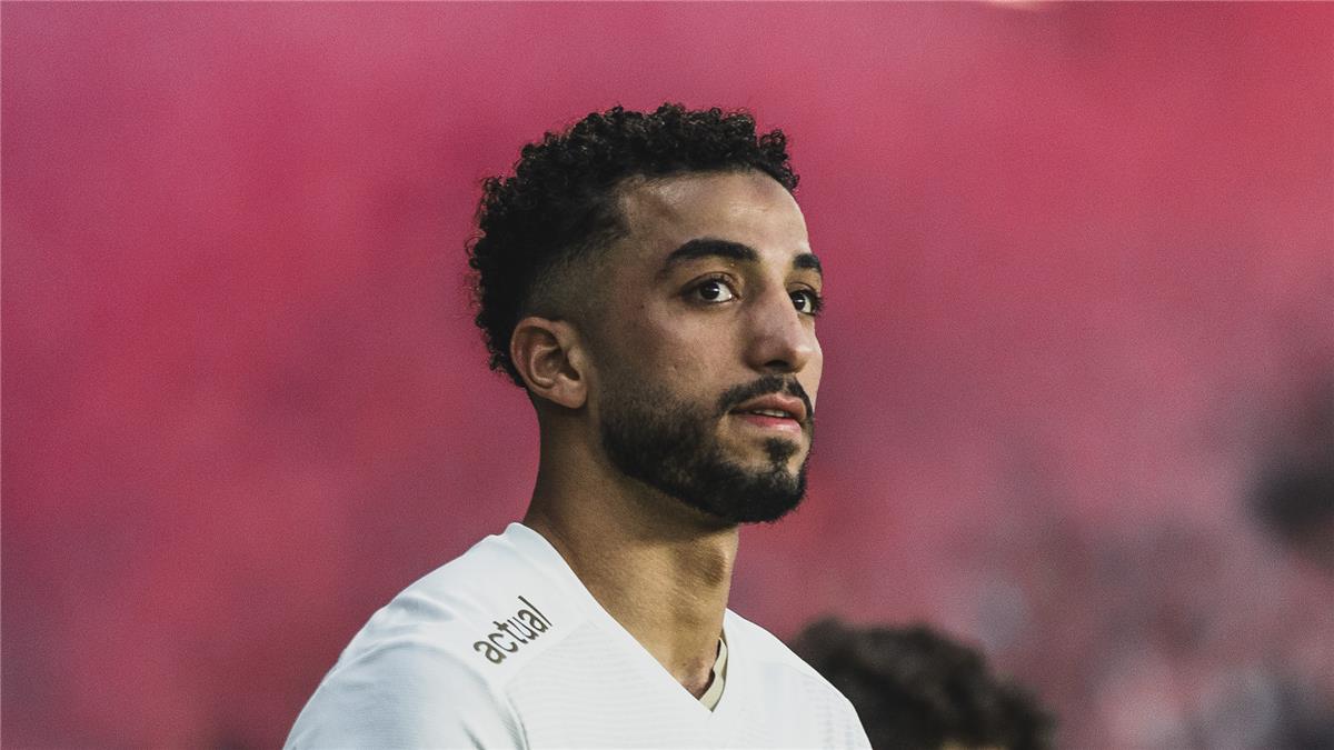 نجم ريال مدريد السابق يهدد مستقبل محمد عبد المنعم مع نيس 