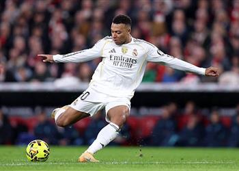 تطورات موقف مبابي وأرنولد من اللحاق بـ كأس السوبر الإسباني