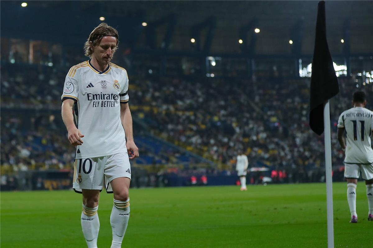 مودريتش: ضغطت على توتنهام من أجل ريال مدريد.. وأي خطوة بعد ذلك عودة للوراء