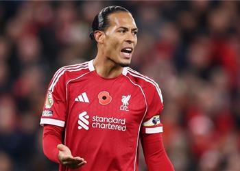 أسطورة ليفربول ينتقد أداء فان دايك أخطأ في كل شيء أمام سندرلاند