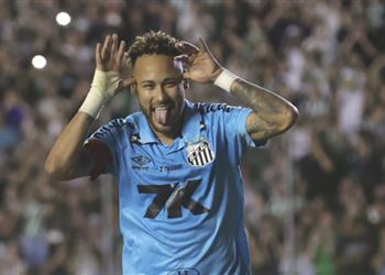 نيمار يتخذ قرار ا نهائي ا بشأن مستقبله مع سانتوس