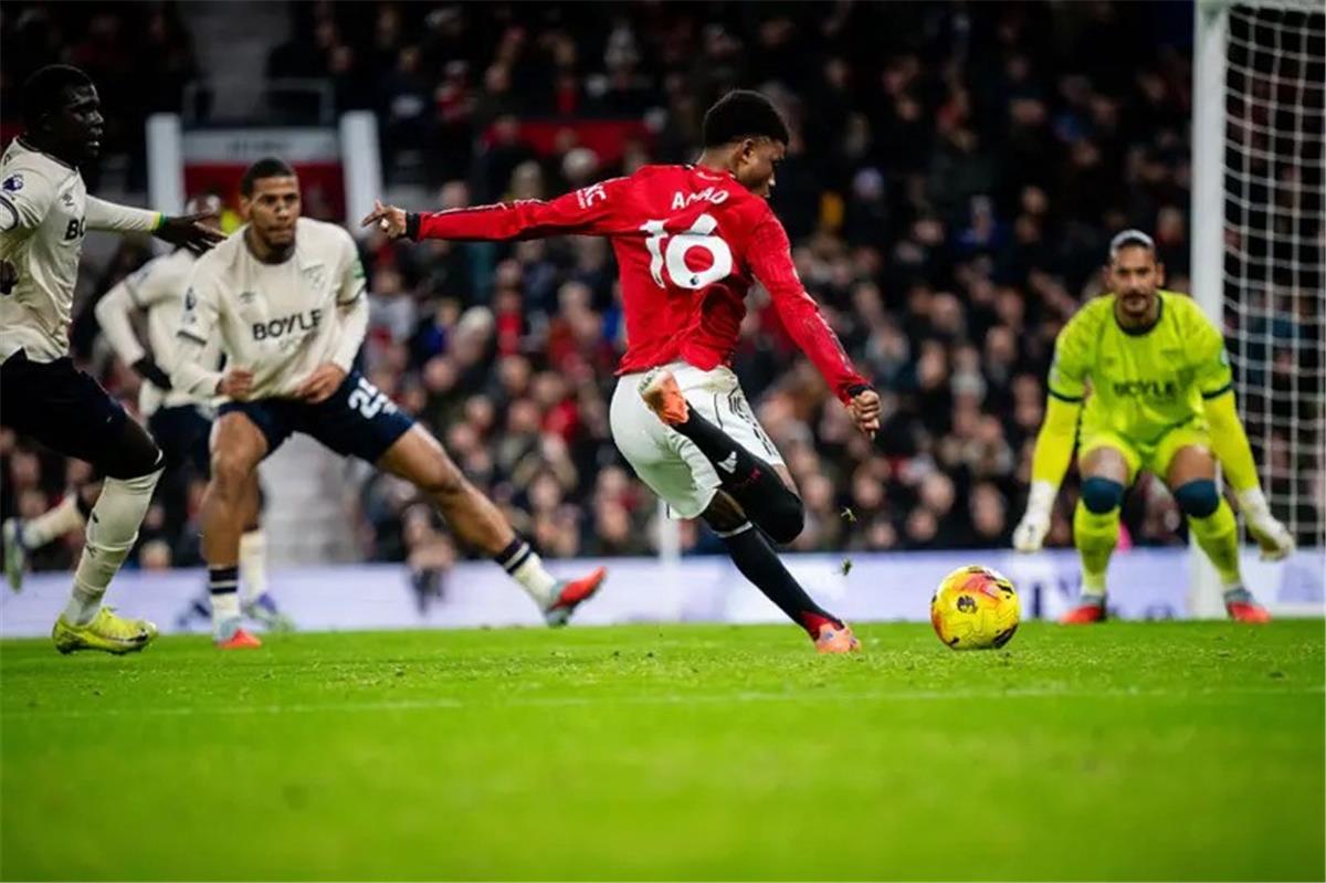 فيديو | مانشستر يونايتد يسقط في فخ التعادل أمام وست هام بالدوري الإنجليزي