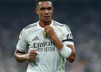 أرنولد يوجه رسالة مؤثرة لـ جماهير ريال مدريد أنا مدمر بسبب ما حدث