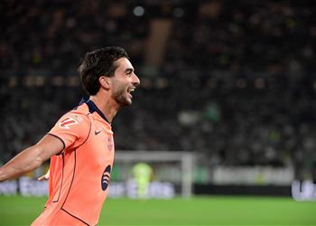 فيديو في 112 ثانية توريس يسجل هدفين ويقلب تأخر برشلونة أمام ريال بيتيس