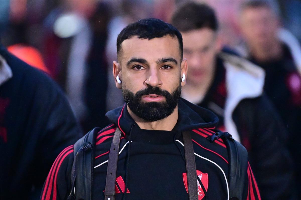 محمد صلاح يفتح النار ويهدد بمغادرة ليفربول: لا أحصل على الحماية.. وسلوت قطع علاقته بي