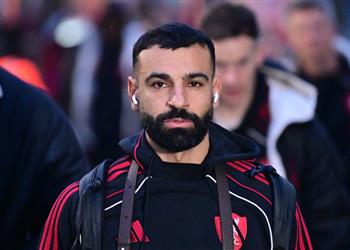 محمد صلاح يفتح النار ويهدد بمغادرة ليفربول لا أحصل على الحماية وسلوت قطع علاقته بي