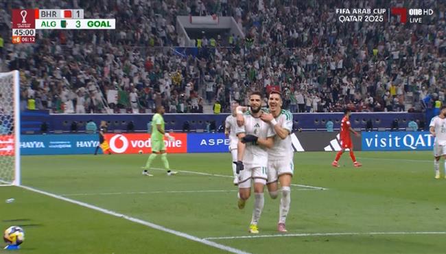 هدف الجزائر الثالث في مرمي البحرين بكاس العرب