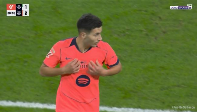 هدف برشلونة الثالث في مرمي ريال بيتيس بالدوري الاسباني