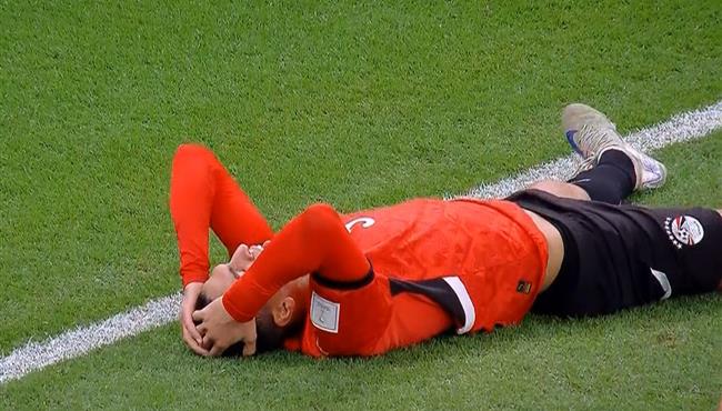 ياسين مرعي يهدر هدف محقق لمصر امام الامارات بكاس العرب