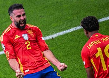 مدرب إسبانيا يحسم الجدل بشأن أزمة يامال وكارفاخال