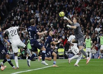 طرد جديد في ريال مدريد وسيلتا فيجو يسجل الهدف الثاني