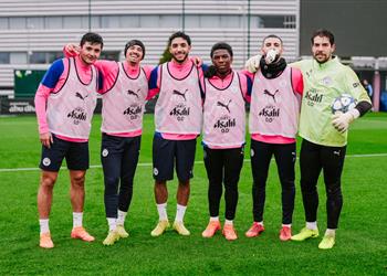 جوارديولا يلمح لموقفه من مشاركة مرموش أمام ريال مدريد في دوري أبطال أوروبا