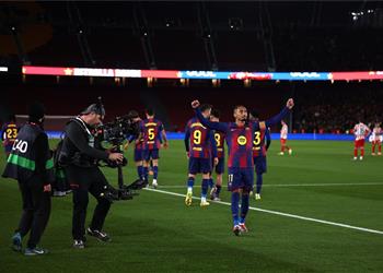 قائمة برشلونة أمام آينتراخت فرانكفورت في دوري أبطال أوروبا موقف شتيجن وأراوخو