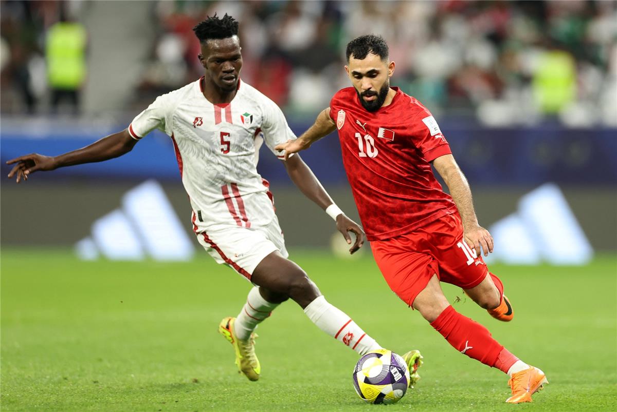 في الكورة : فيديو | منتخب البحرين يهزم السودان بثلاثية ويودعان كأس العرب رسميًا