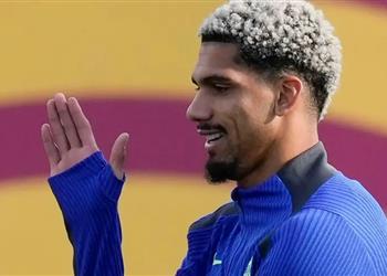 ماركا تكشف اللغز 10 أيام تهدد بقاء أراوخو في برشلونة رغم التجديد