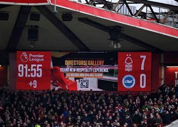 مهرجان أهداف فيديو نوتينجهام فورست ينتفض ويذل برايتون بسباعية في الدوري الإنجليزي