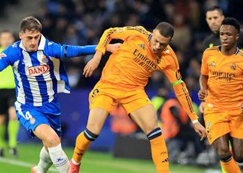 ترتيب الدوري الإسباني بعد هزيمة ريال مدريد أمام إسبانيول وفوز برشلونة على ألافيس