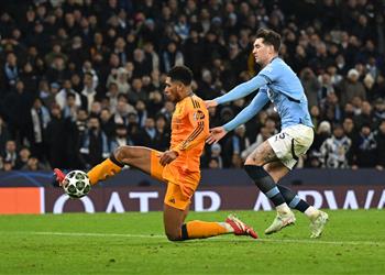 جون ستونز غاضب ا بعد هزيمة مانشستر سيتي أمام ريال مدريد الحل بسيط