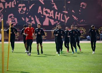 مران الأهلي ظهور يحيى عطية الله بـ القناع الطبي وتدريبات خاصة استعدادا لـ الإسماعيلي