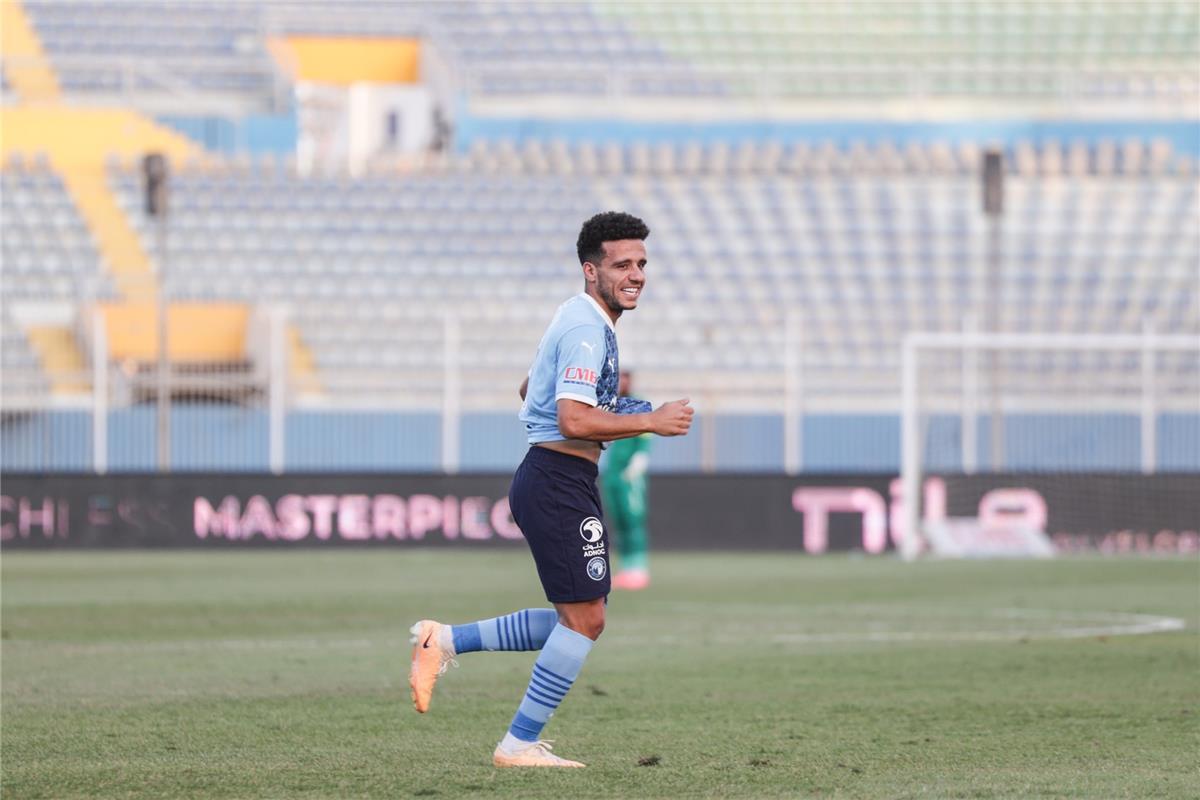فيديو | مصطفى فتحي يسجل هدف بيراميدز الثاني أمام حرس الحدود