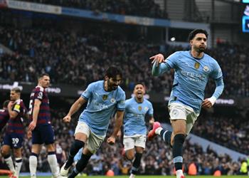 فيديو ماذا قدم عمر مرموش في مباراة مانشستر سيتي ونيوكاسل بـ الدوري الإنجليزي