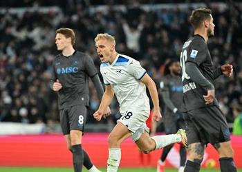 فيديو هدية لـ إنتر ميلان لاتسيو يخطف تعادل ا قاتل ا من نابولي في قمة مثيرة بالدوري الإيطالي