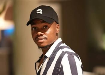 تقارير جنوب إفريقية بسبب بيرسي تاو الأهلي ي حرم من صفقة ذهبية