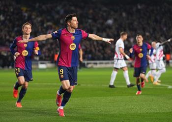 فيديو برشلونة يستغل هدايا مدريد ويتصدر الدوري الإسباني بفوز صعب على رايو فاليكانو