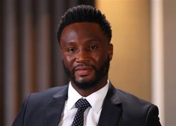 جون أوبي ميكيل يشن هجوم ا ناري ا على إدارة تشيلسي وماريسكا استيقظوا أيها الأصدقاء