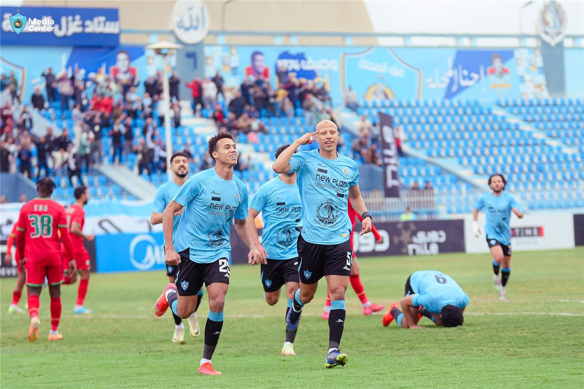 الصالح سبورت : فيديو | بخطأ فادح.. غزل المحلة يكسر لعنة 17 عامًا ويفوز على المصري في الدوري