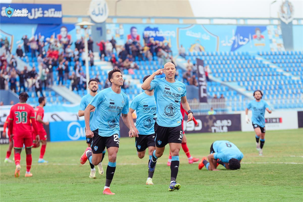 الصالح سبورت : عمرو الجزار يرد على أنباء مفاوضات الزمالك لضمه ويشيد ببابا فاسيليو