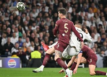 فيديو تبديل مبكر الإصابة تجبر جوارديولا على استبدال لاعب مانشستر سيتي أمام ريال مدريد