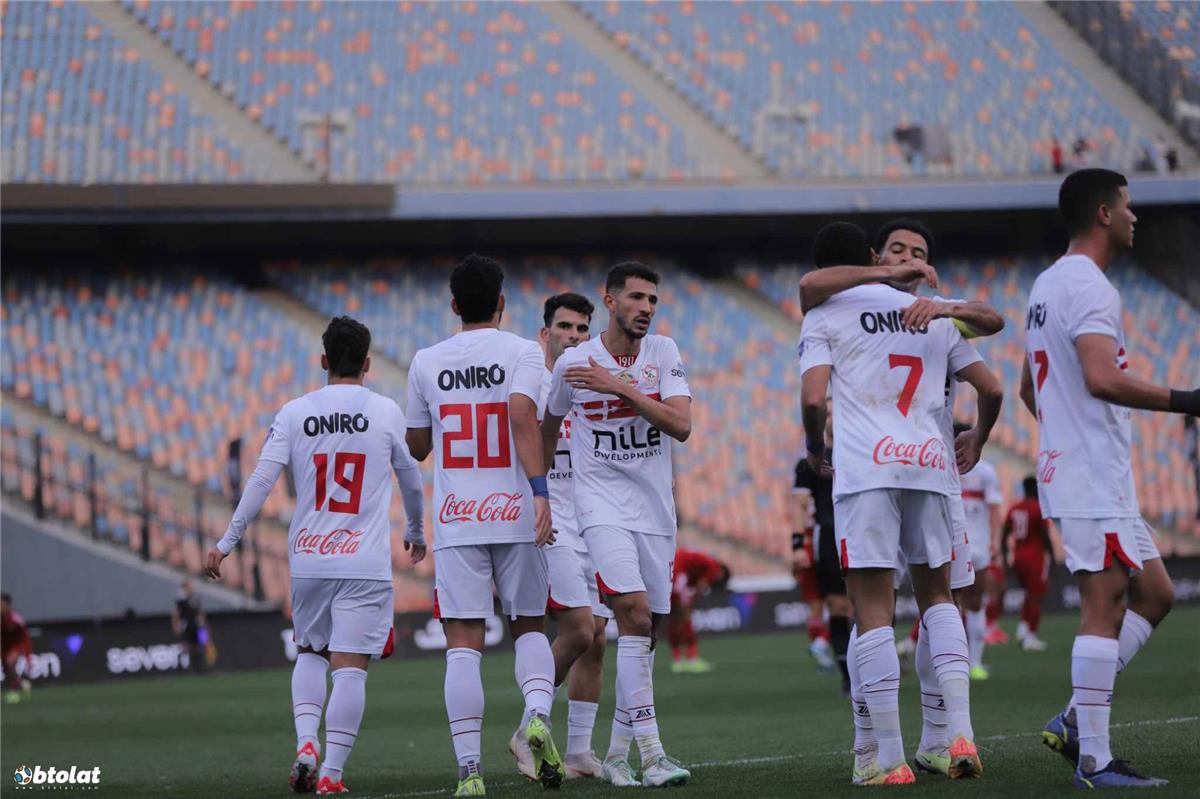خاص | استبعاد ثنائي الزمالك من المعسكر قبل مباراة الأهلي