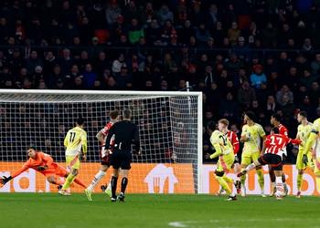 فيديو النكسة الإيطالية مستمرة أيندهوفن يقصي يوفنتوس من دوري أبطال أوروبا