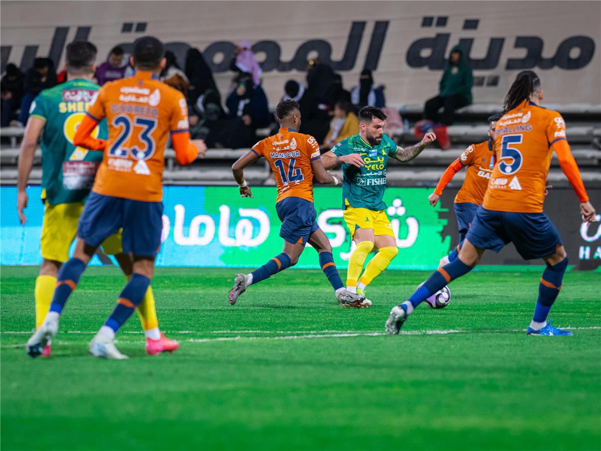 الحلم نيوز : بمشاركة محمد شريف.. الخليج يتعادل مع الفيحاء في الدوري السعودي