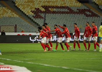 بدلاء الأهلي أمام الزمالك في الدوري المصري الظهور الأول لـ أشرف بن شرقي