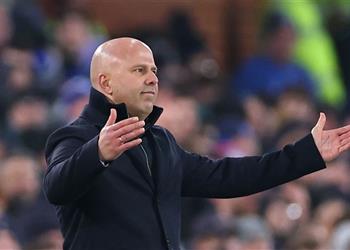 سلوت يلمح لإمكانية رحيل لاعب ليفربول ويصرح هذا ما أتمناه من نونيز