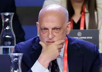 تيباس يهاجم ريال مدريد ناد كثير البكاء وبيريز لا يرضى بخسارة أي شيء